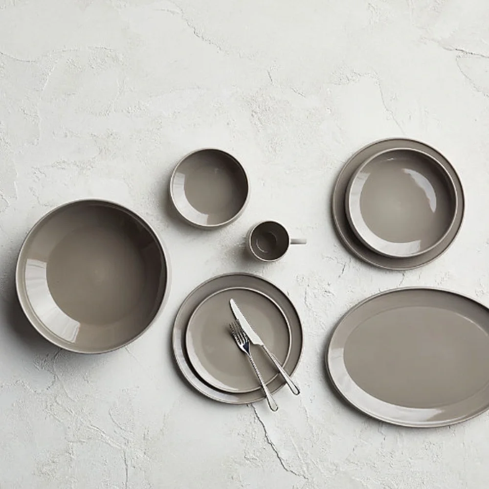 New! Crate&Barrel Porcelain Serving Bowl in Taupe 12”